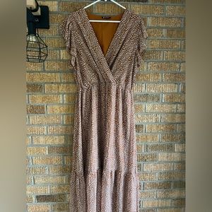 Beautiful camel colored dress with tiny cheetah print!